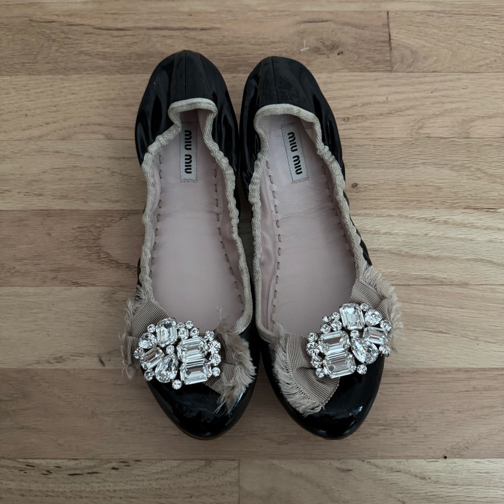 MIU MIU Black & Tan Crystal Embellished Bow Ballet Flat Shoes EU 39.5 / US 9.5